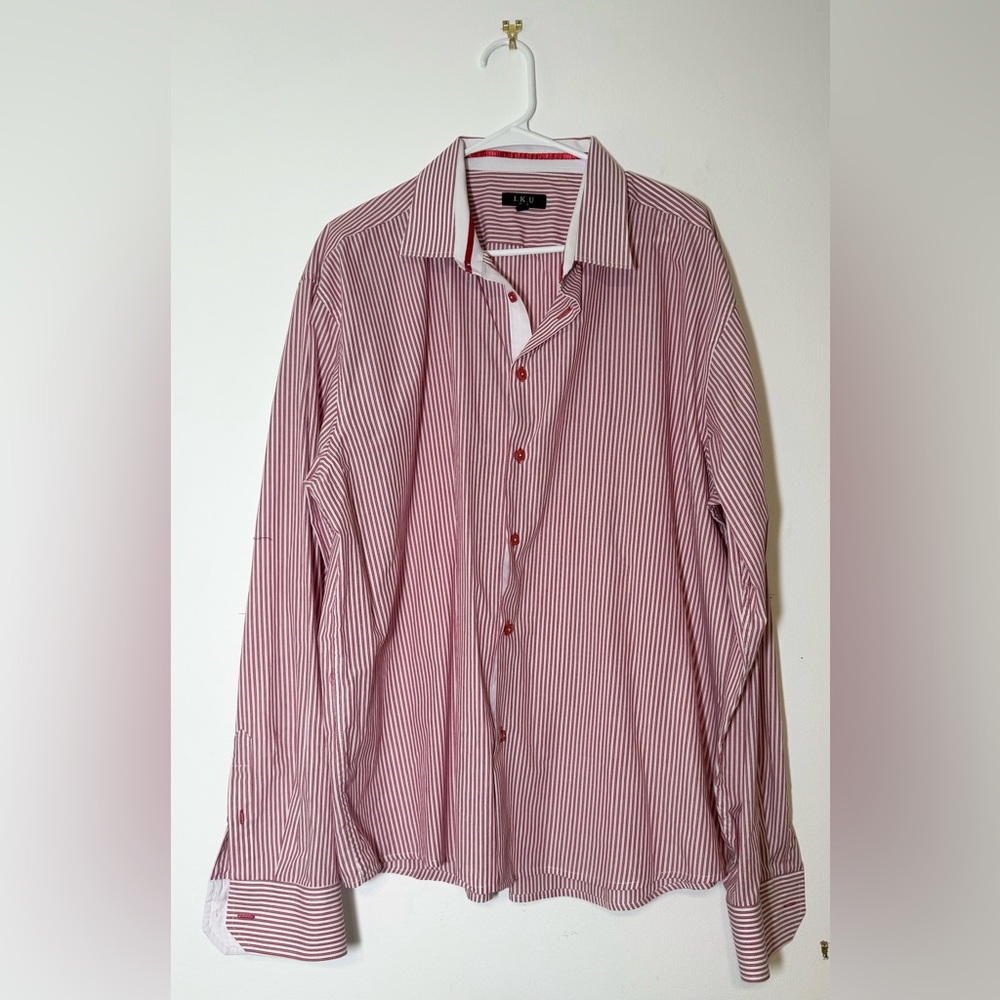 IKU Italy Men’s Button Down Shirt in 2XL.
